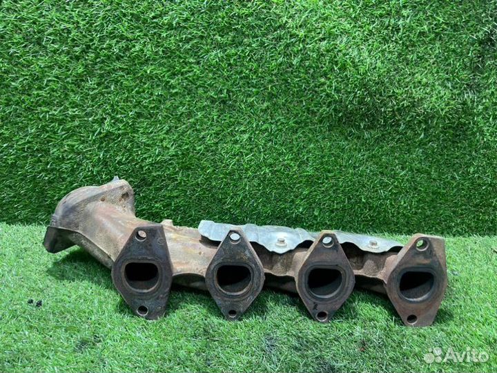 Выпускной коллектор Lincoln Navigator 5.4 triton