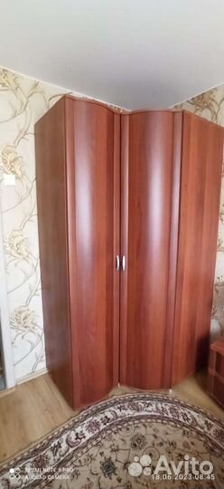 Спальный гарнитур