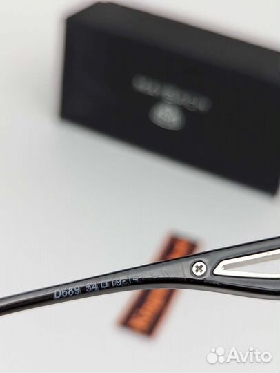 Солнцезащитные очки мужские