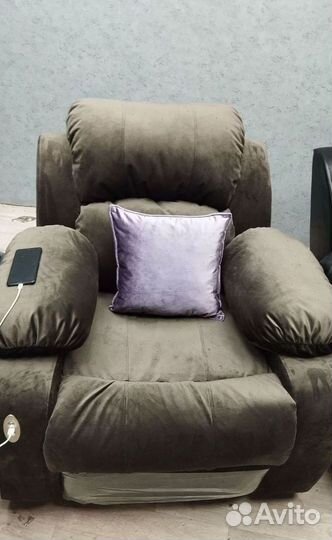 Кресло раскладуешийся реклайнер