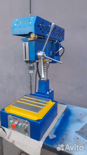 Сверлильный станок 2м112