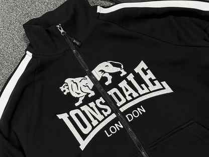 Зипка lonsdale, Москва