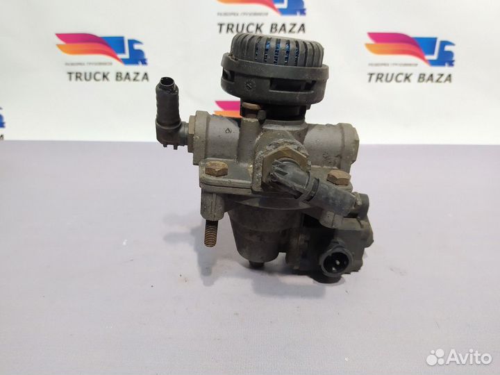 Клапан ускорительный Mercedes-Benz Actros