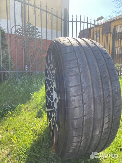 Комплект летних колес R18