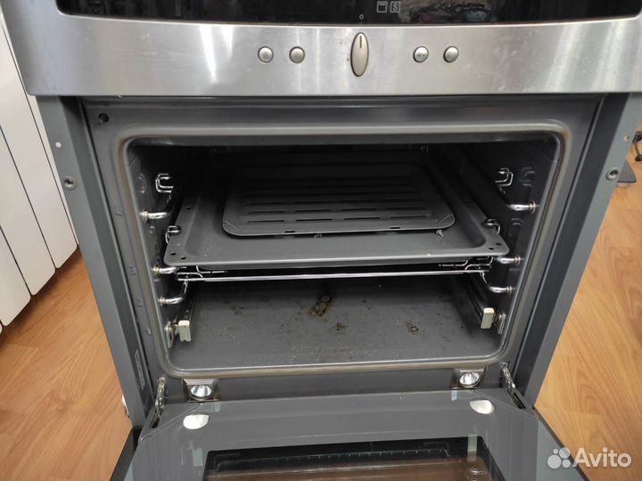 Духовой шкаф