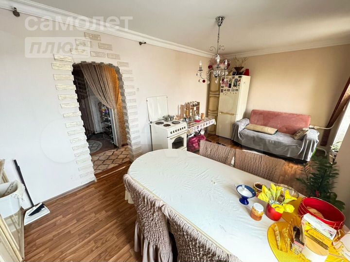 3-к. квартира, 85 м², 2/5 эт.