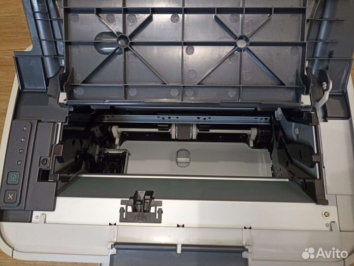 Принтер лазер. HP LaserJet P1505 (пробег 795 стр.)