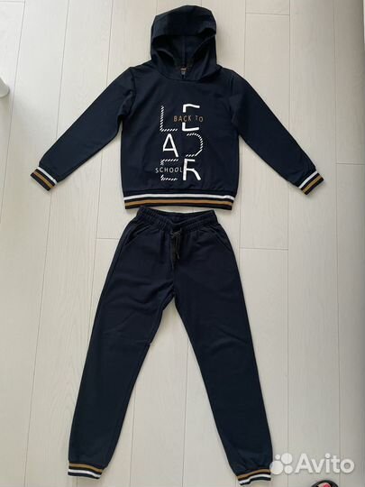 Спортивный костюм