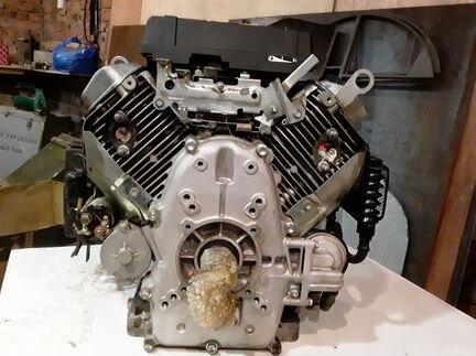 Двигатель для снегохода V-Twin