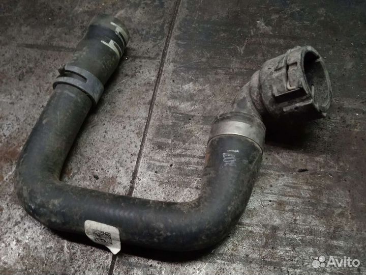 Патрубок отопителя Audi A5 (8T)