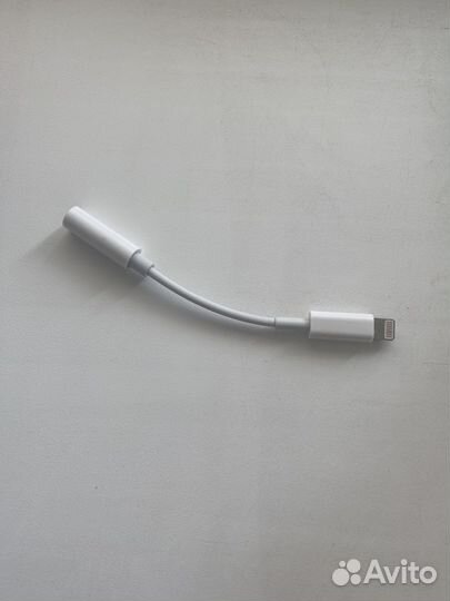 Переходник/адаптер с айфона на aux