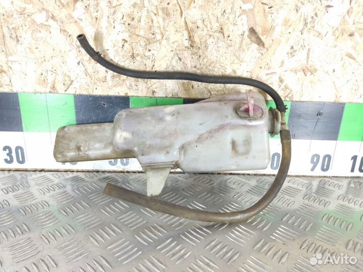 Бачок расширительный Mitsubishi Carisma 2000 2003