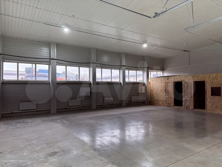 Свободного назначения, 180 м²