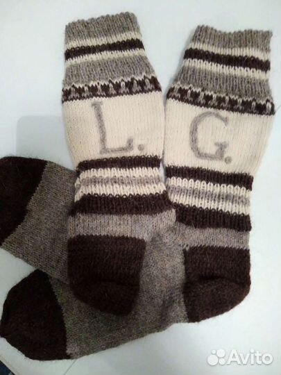 Носки вязанные спицами