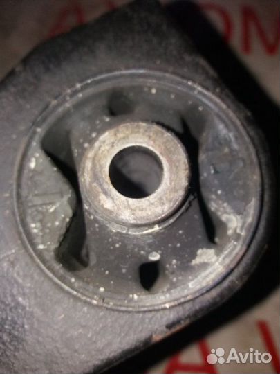 Подушка редуктора перед. suzuki escudo