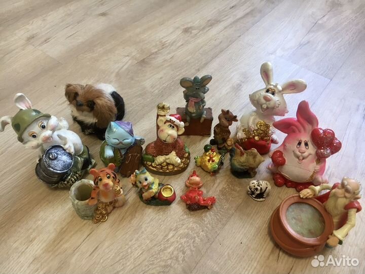 Копилки, сувениры, статуэтки