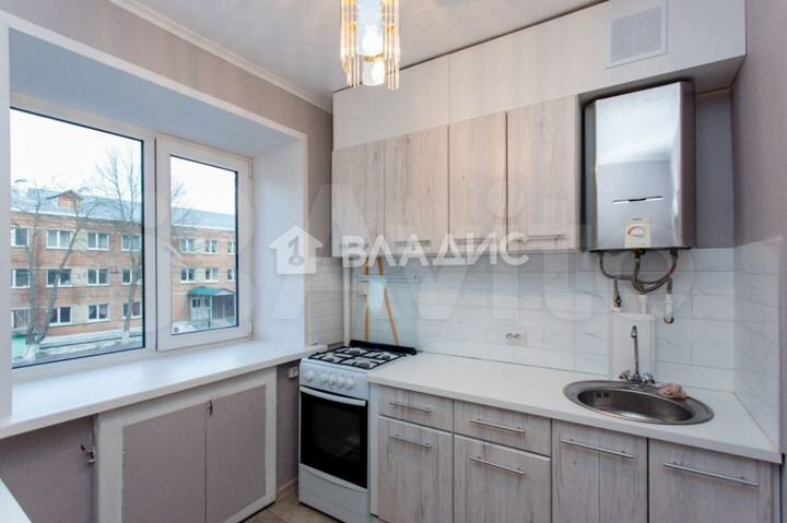 2-к. квартира, 42 м², 2/5 эт.