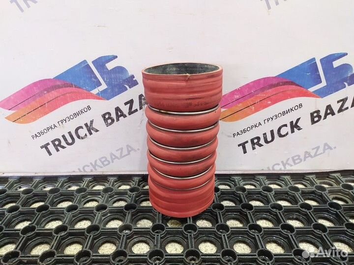 Патрубок интеркулера