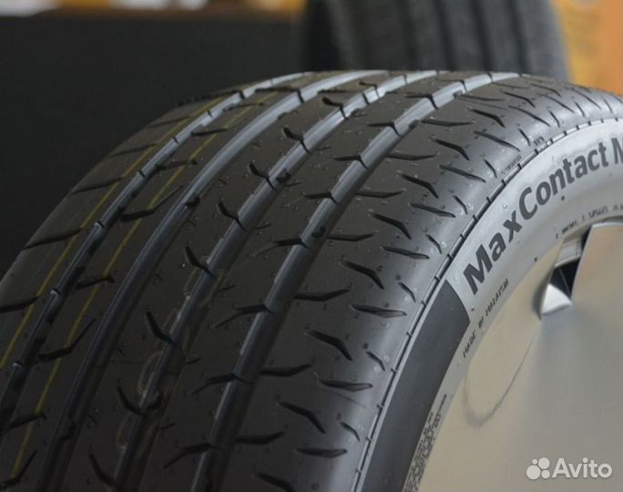 Continental MaxContact MC6 225/40 R18 и 255/35 R18 94Y