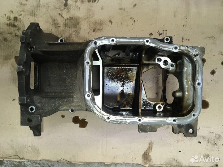 Поддон масляный двигателя (Toyota Corolla)