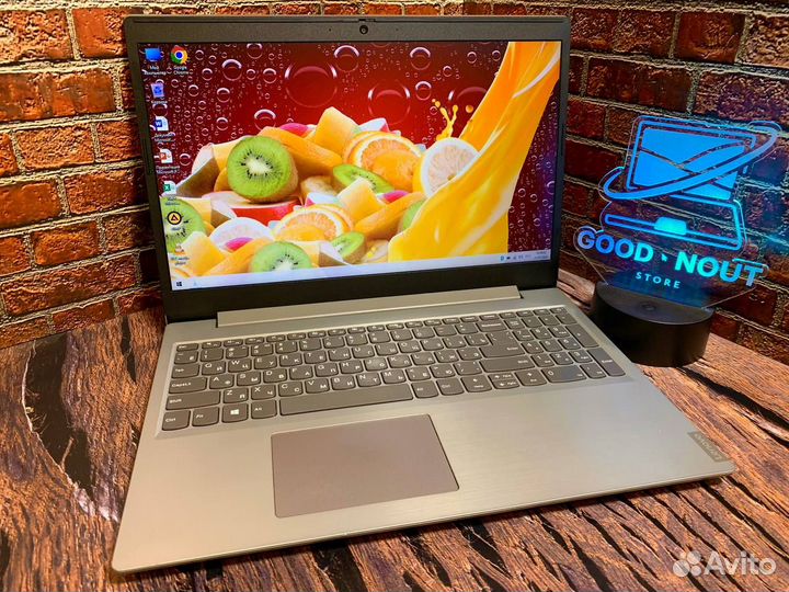 Современный ноутбук Lenovo для работы и учебы