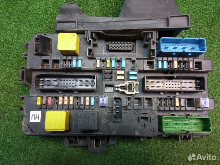 Блок предохранителей Opel Astra H L35 Z18XER 2009