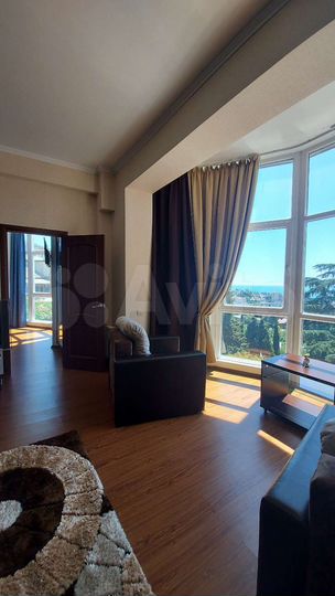 2-к. квартира, 80 м², 1/10 эт.