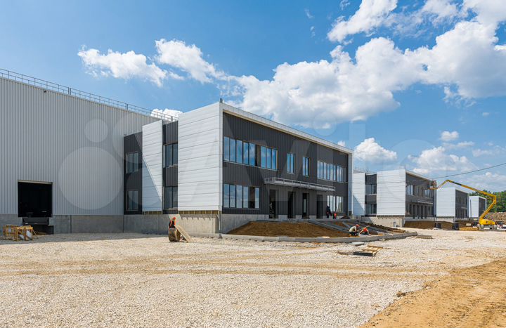 Помещение свободного назначения в продажу,10080 м²