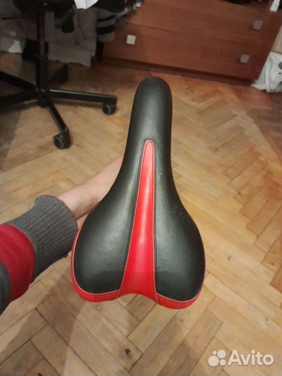 Велосипедное седло