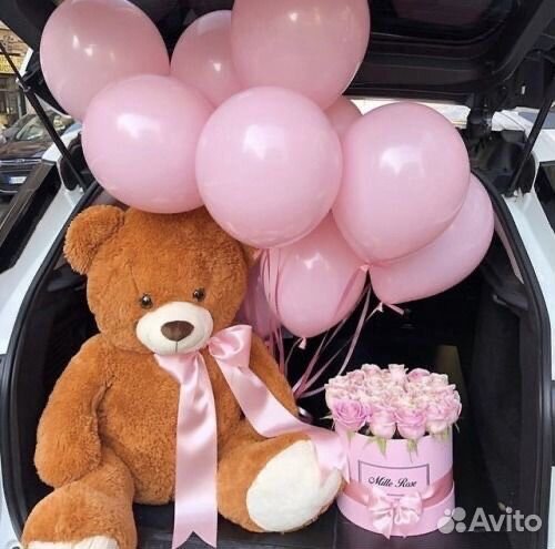 Большой плюшевый мишка