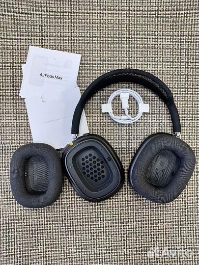 Наушники AirPods Max Apple