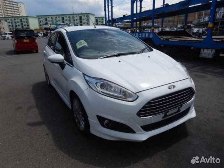 В разборе Ford Fiesta (CB1) 2014г. 1,0л