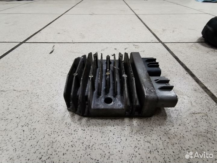 Реле заряда Yamaha FZ8