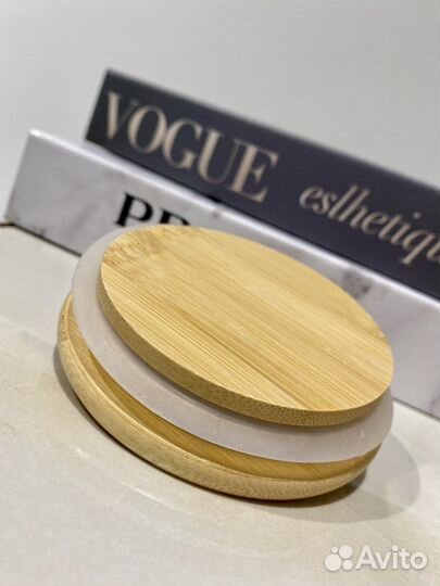 Банка стеклянная с бамбуковой крышкой 850мл