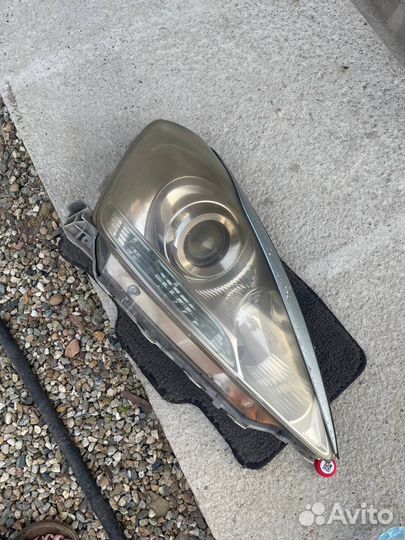 Toyota Allion 240 фара правая