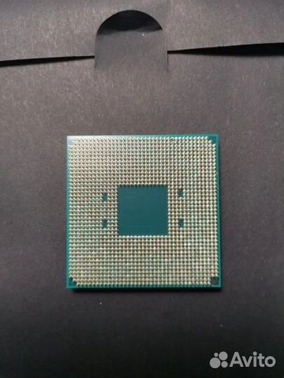 Процессор AMD Ryzen 3 2200g