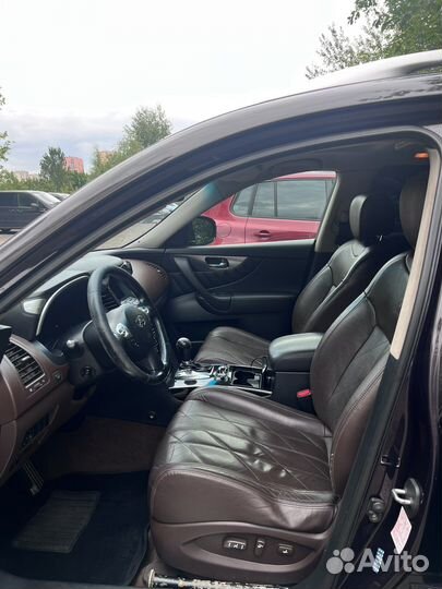 Infiniti FX35 3.5 AT, 2009, 260 000 км