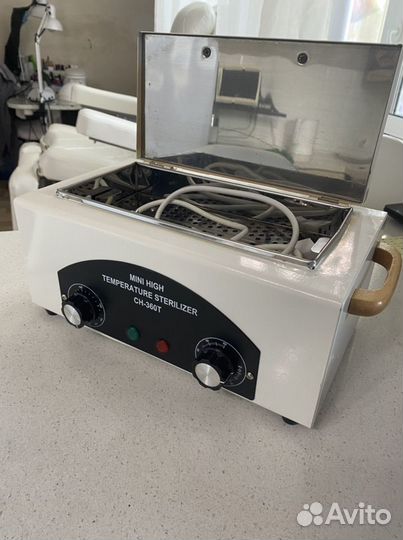 Стерилизатор для маникюрных инструментов