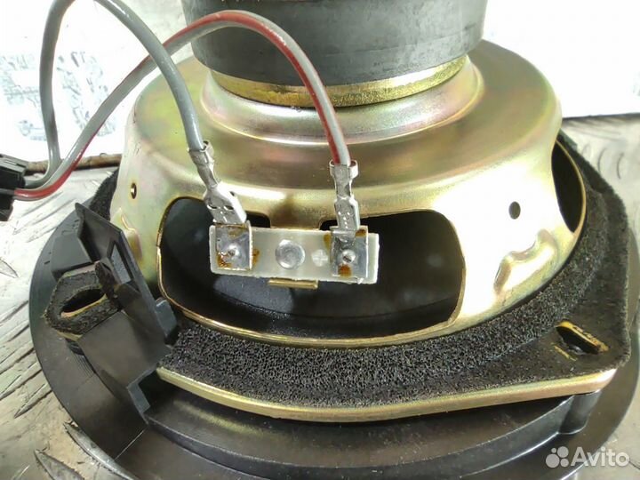 Динамик Opel Omega B