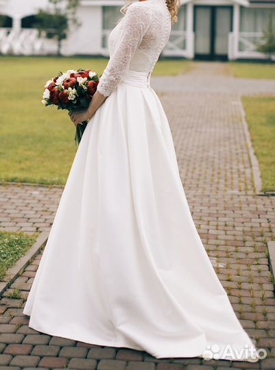 Свадебное платье 42