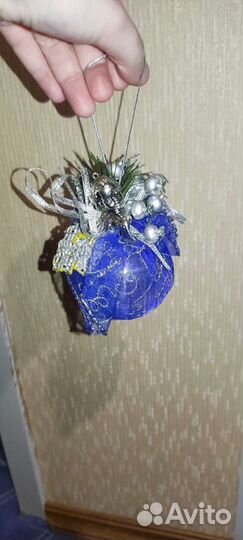 Ёлочный шарик с ангелом, синий с серебристым