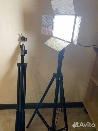 Светодиодные лампы тренога