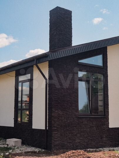 Дом 105 м² на участке 8 сот.