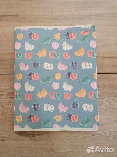 Тетради, блокнот и планер