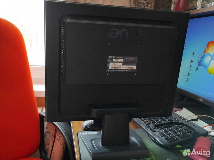 Монитор Acer AL1716