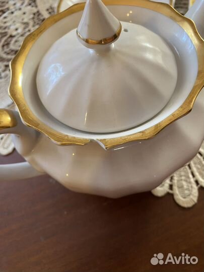 Фарфоровый чайный сервиз золотая лента Вербилки