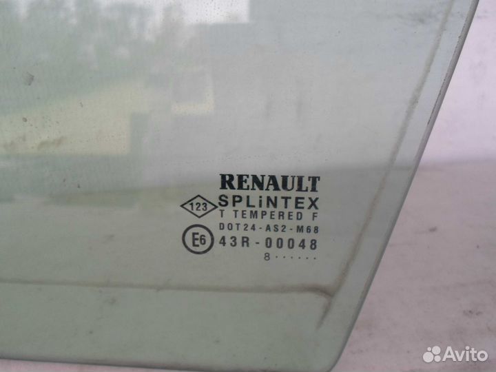 Стекло Перед Левое Renault Scenic 1