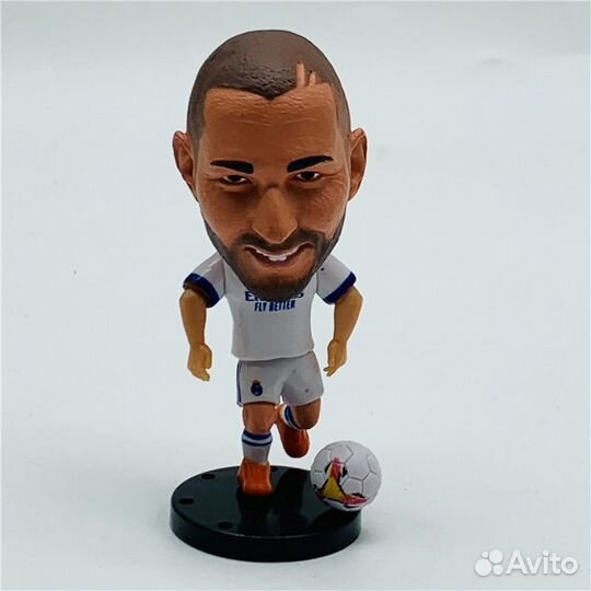 Коллекционная фигурка Бензема