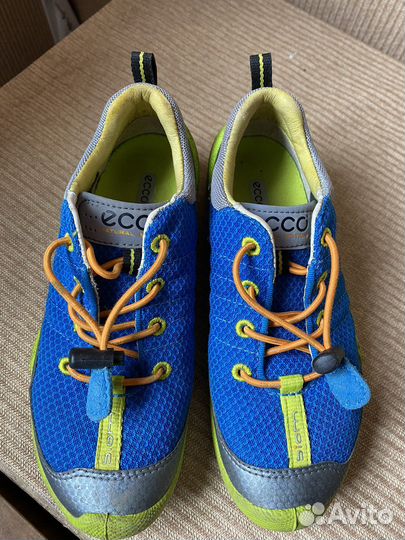 Кроссовки ecco 31