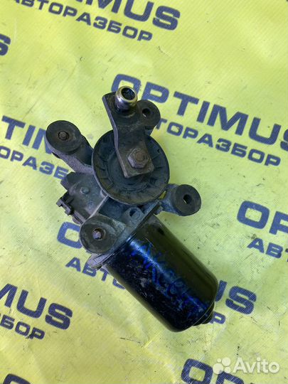 Моторчик стеклоочистителя передний Hyundai Accent